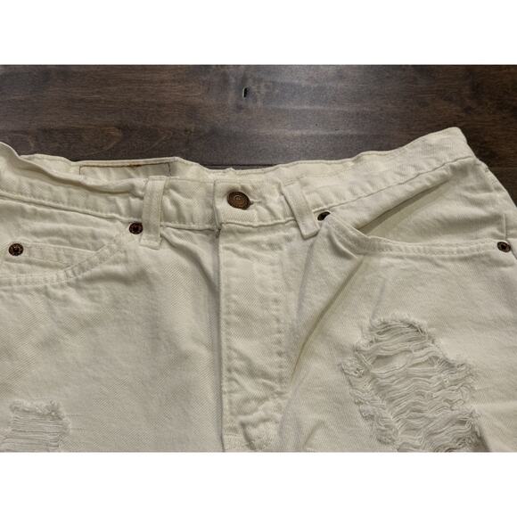 Vintage Levis 550 Womens White Denim Distressed Shorts 31 Orange Tab Made In USA - Picture 6 of 12